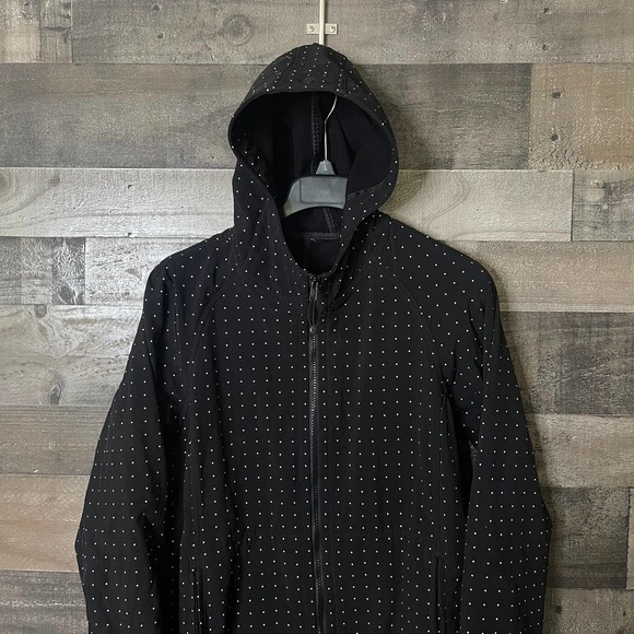 SOLD Lululemon Spot Soft Shell Coat 6 - Picture 2 of 7